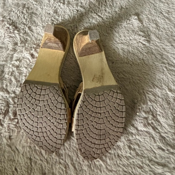 Steve Madden wooden and leather heels - Picture 3 of 4